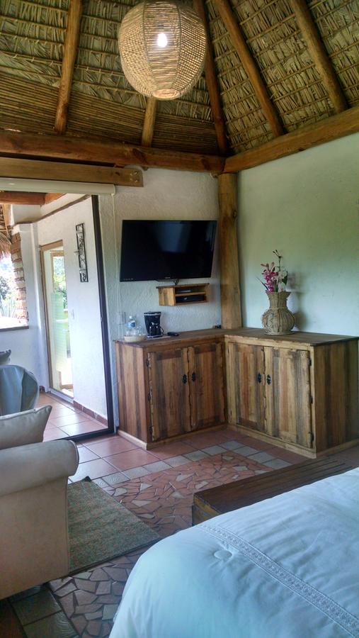 Casa D'Lobo Hotel Boutique Malinalco Exterior photo